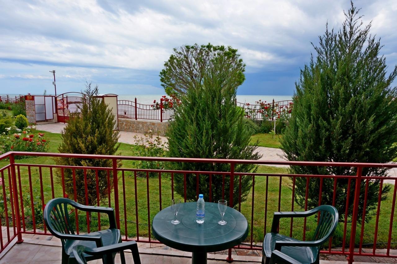 Gt Privilege Fort Beach Apartments Elenite Exterior photo
